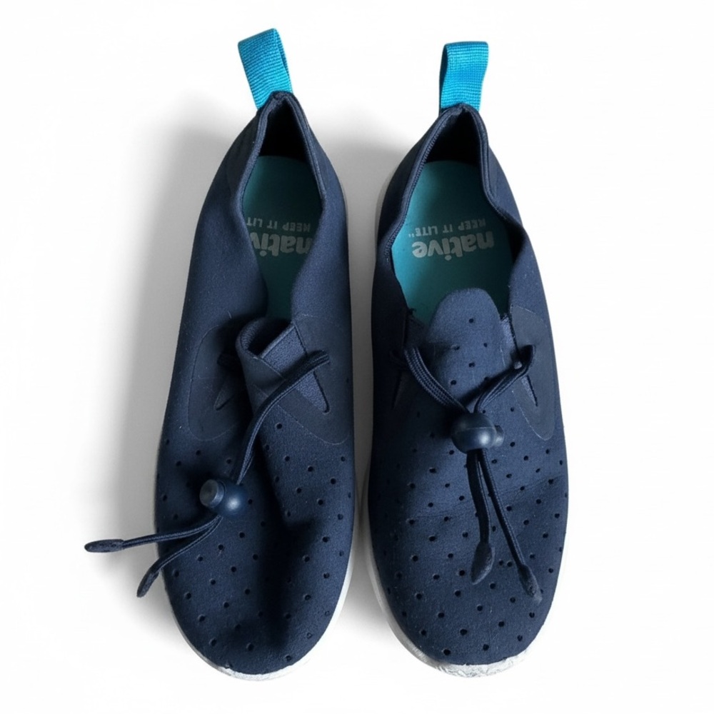 Native HydroLite Perforated Slip-On Water Shoes Beach Vacation Navy Blue Size 13